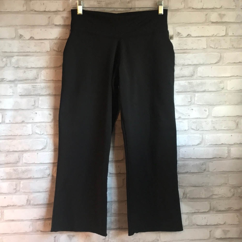 So Sporty Yoga Pants Capri Size Small